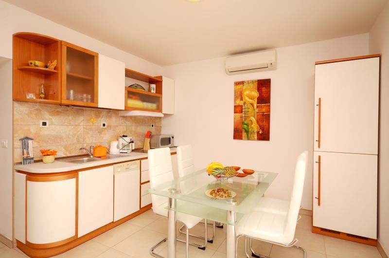 Apartment Smile Podstrana Exterior foto